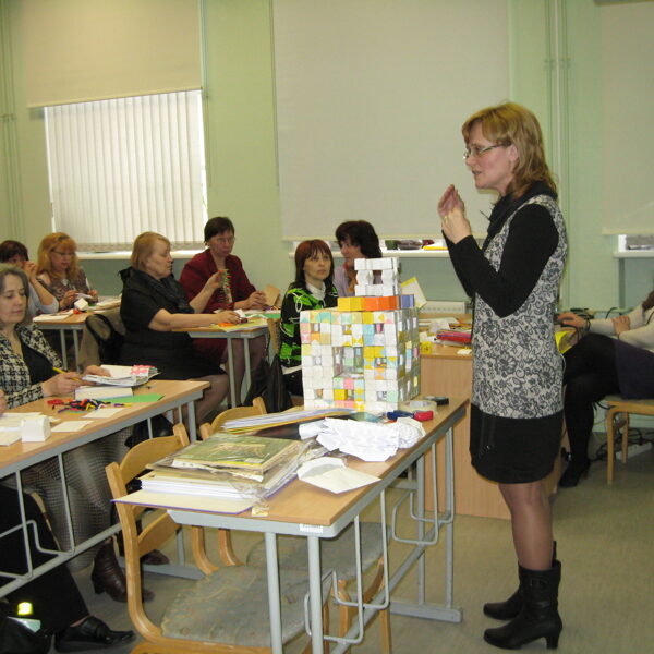 Cēsis, 2012. gada pavasaris. No R.Andersones arhīva.