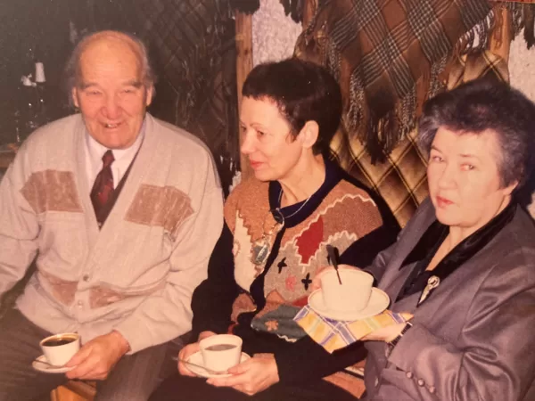 Šķibes pamatskola, 1998. gada rudenis. No R.Andersones arhīva.